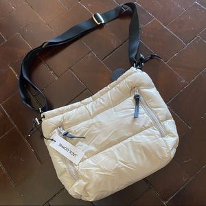 NWT Jack Gomme Meribel Bag